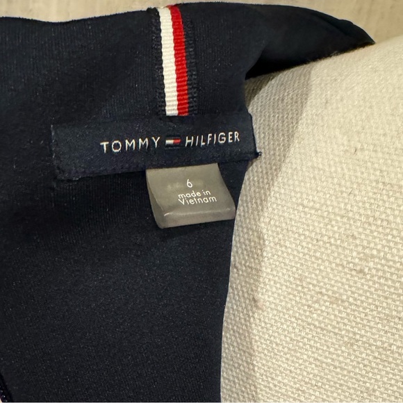 NWOT Tommy Hilfiger Women’s Navy Asymmetrical Scuba Sleeveless Dress Sz 6 - Picture 5 of 5